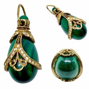 Vintage Art Nouveau Gold Tone Green Malachite Teardrop Crystal Egg Pendant 1.1”